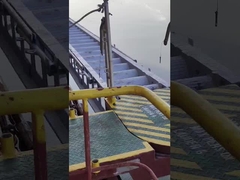 Aluminiowa drabina nabrzeża CCS z poręczami i gniazdem do doku, port